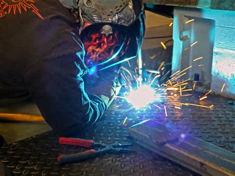 aluminum welders fabricators tampa bay area|lightning bay welding company.